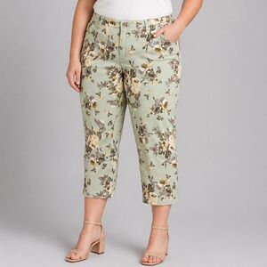 Denim & Co Floral Crop Pants Sage Green Capri Plus Size 22W Stretch